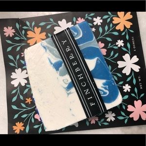 NEW Finchberry SOAP